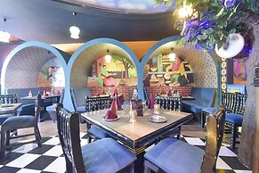 FabHotel Prime AV Royale