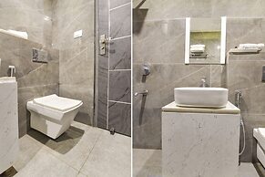 FabHotel Prime AV Royale