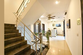 FabHotel Velvet Suites