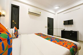 FabHotel Velvet Suites