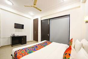 FabHotel Velvet Suites