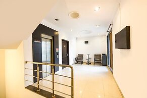 FabHotel Velvet Suites