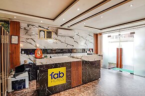 Fabhotel Grace Inn