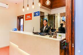 FabHotel Ascot International