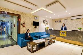 FabHotel Pentagon Next