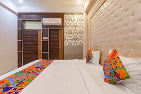 Fabhotel Triveni