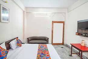 Fabhotel New Shanti