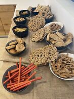 Helios Beach Hotel & Bungalows