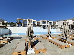 Helios Beach Hotel & Bungalows