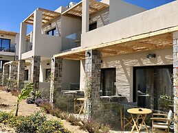 Helios Beach Hotel & Bungalows