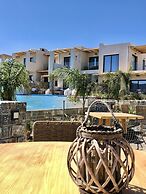 Helios Beach Hotel & Bungalows