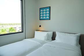 GO Hotel Ban Chang Robinson Lifestyle