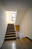 Roomshala 031 Silver Crown Sector 23