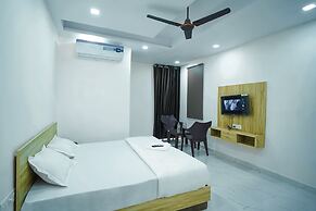 Roomshala 031 Silver Crown Sector 23