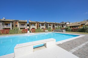 Appartamento Zelda With Shared Pool