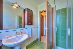 Appartamento Zelda With Shared Pool