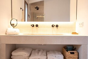 Treurer Olive Grove & Grand House - Adults Only