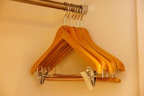 Floral Higashishinsaibashi Hotel