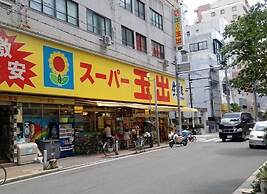 Floral Higashishinsaibashi Hotel