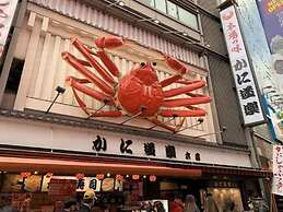 Floral Higashishinsaibashi Hotel