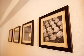 Floral Higashishinsaibashi Hotel