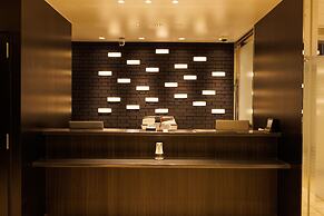 Floral Higashishinsaibashi Hotel