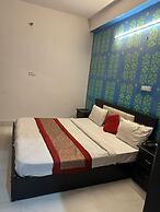 Roomshala 032 Silver Key Sector 9