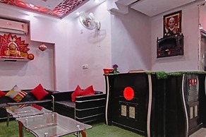 Roomshala 032 Silver Key Sector 9