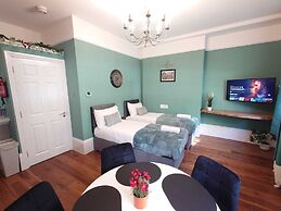 Kings Cross Apartment