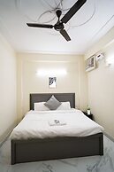 Roomshala 034 Grihum Noida Sector 63