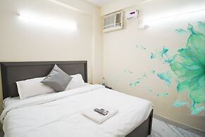 Roomshala 034 Grihum Noida Sector 63