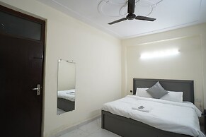 Roomshala 034 Grihum Noida Sector 63