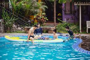 Republic Hostel Cat Ba