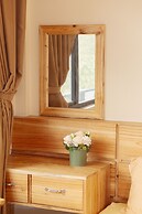 Republic Hostel Cat Ba