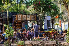 Republic Hostel Cat Ba