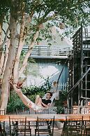 Republic Hostel Cat Ba