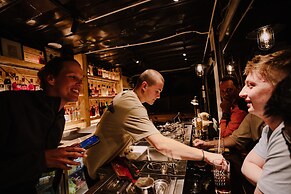 Republic Hostel Cat Ba