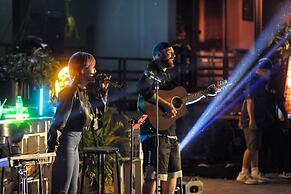 Republic Hostel Cat Ba