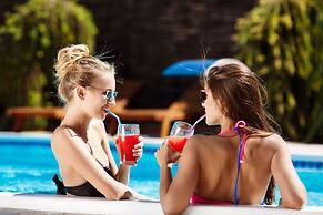 Republic Hostel Cat Ba