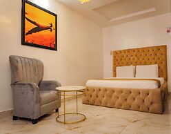 247 Luxury Hotel