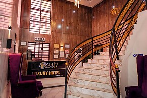 247 Luxury Hotel