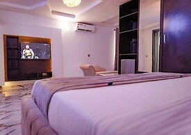 247 Luxury Hotel
