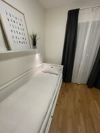 KM Rentals