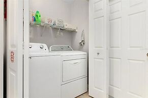 Bayswater Bliss 3 Bedroom Home by RedAwning