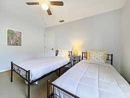 Bayswater Bliss 3 Bedroom Home by RedAwning