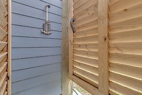 Born To Beach 4 Bedroom Home by RedAwning