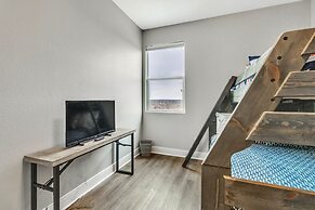 Born To Beach 4 Bedroom Home by RedAwning