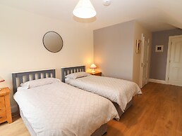 20 Lighthouse Village