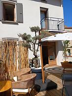 Intense Boutik Hôtel
