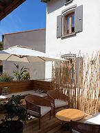 Intense Boutik Hôtel